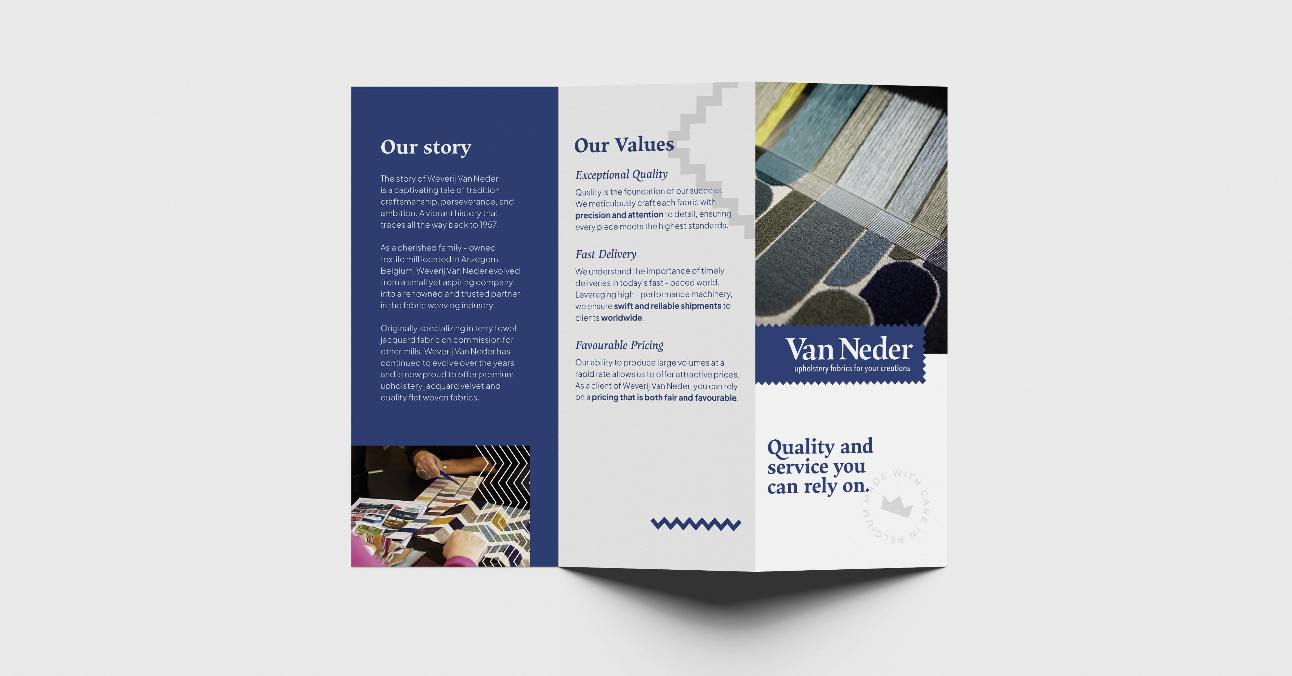 Mock-up van brochure van "Van Neder"